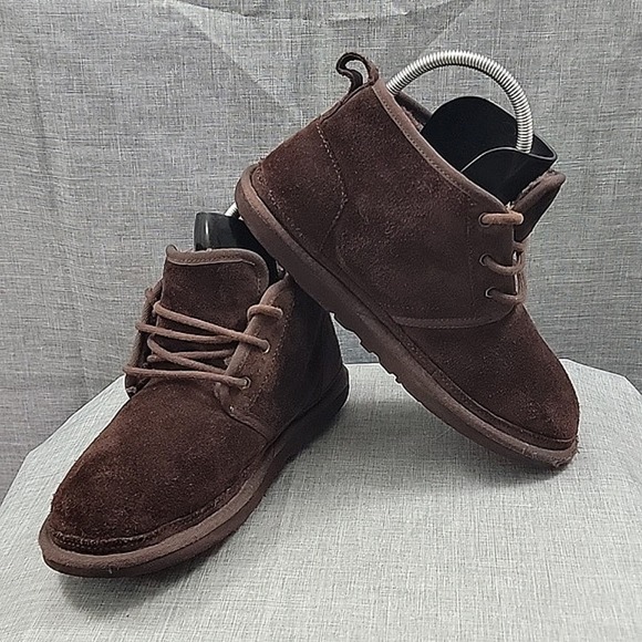 UGG Men's Neumel Classic sheep fur Suede Leather Boots Brown Sz 9 - Picture 1 of 11